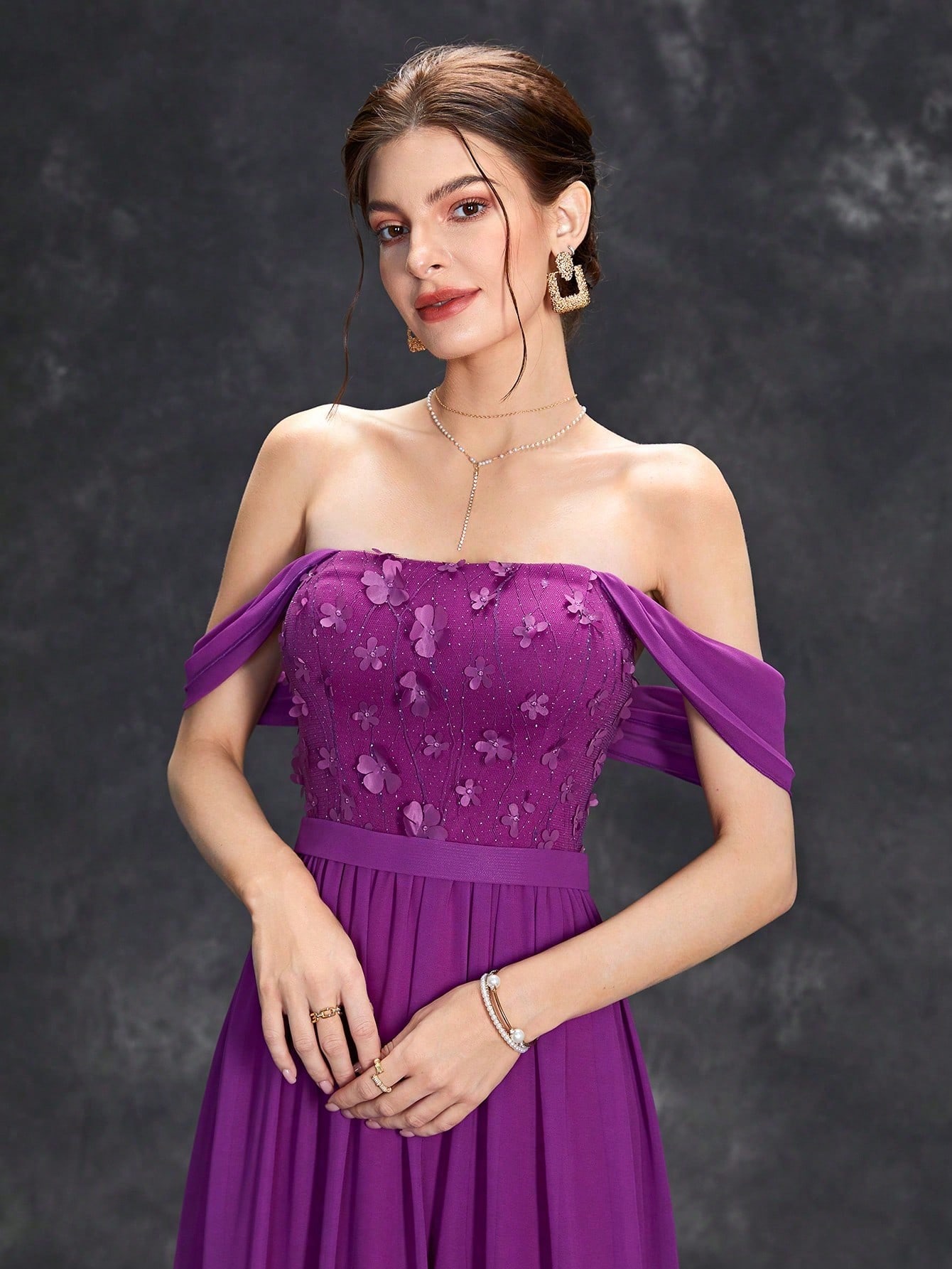 Gaun panjang sifon dengan deta - Applique Patch Flower ulasan dan harga