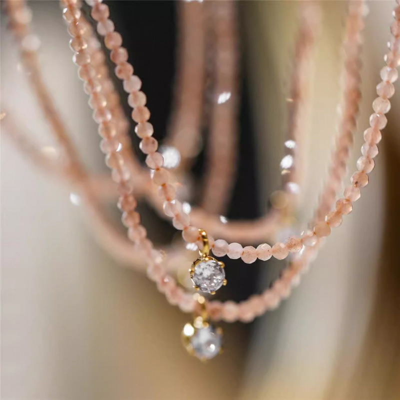 Kalung Liontin Zirkon Seksi Vi - Pearl Trim Chain ulasan dan harga