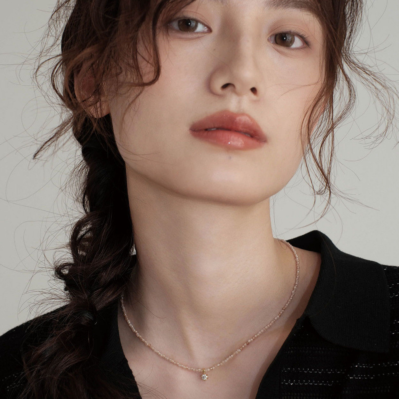Kalung Liontin Zirkon Seksi Vi - Pearl Trim Chain ulasan dan harga
